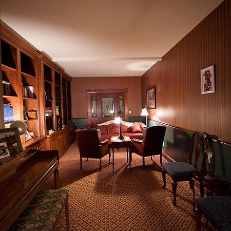 לורנס Victorian Veranda Country Inn מראה חיצוני תמונה