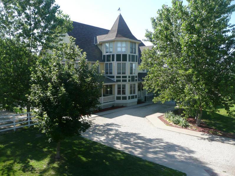 לורנס Victorian Veranda Country Inn מראה חיצוני תמונה